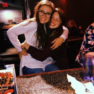 Meet your Posher, Brenna